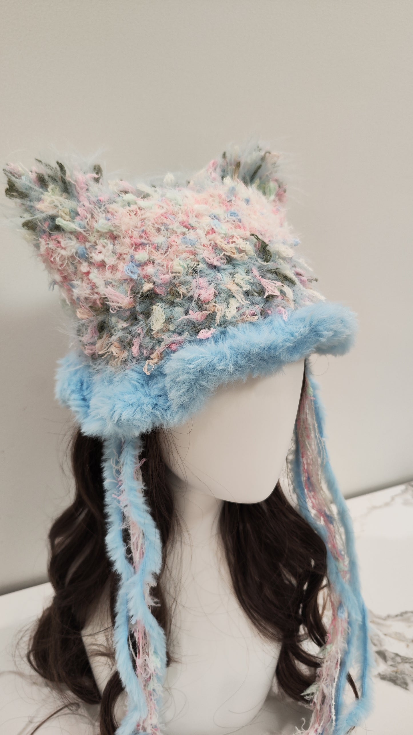 “Sky Whisper” Cat Ear Jellyfish Hat – Mixed Yarn with Baby Blue Trim