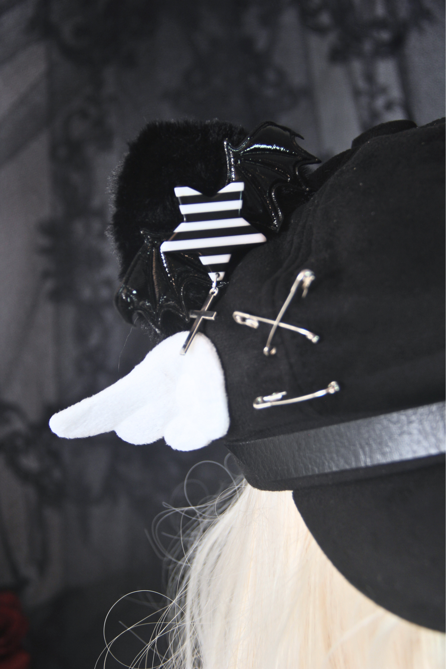 Fallen Angel Cat Cap