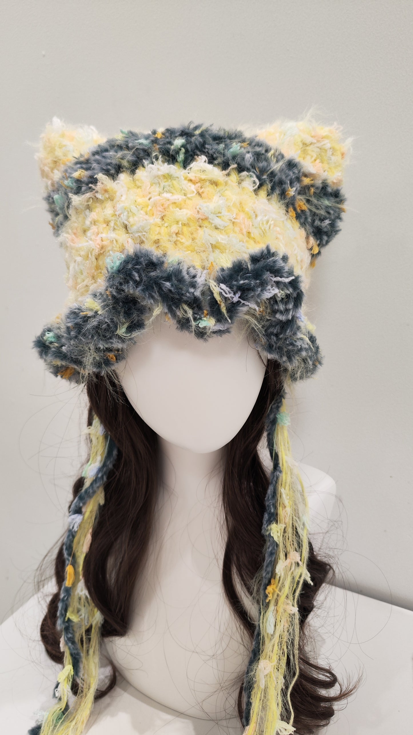“Sunny Twilight” Cat Ear Jellyfish Hat – Mustard Yellow & Navy Mixed Yarn Beanie