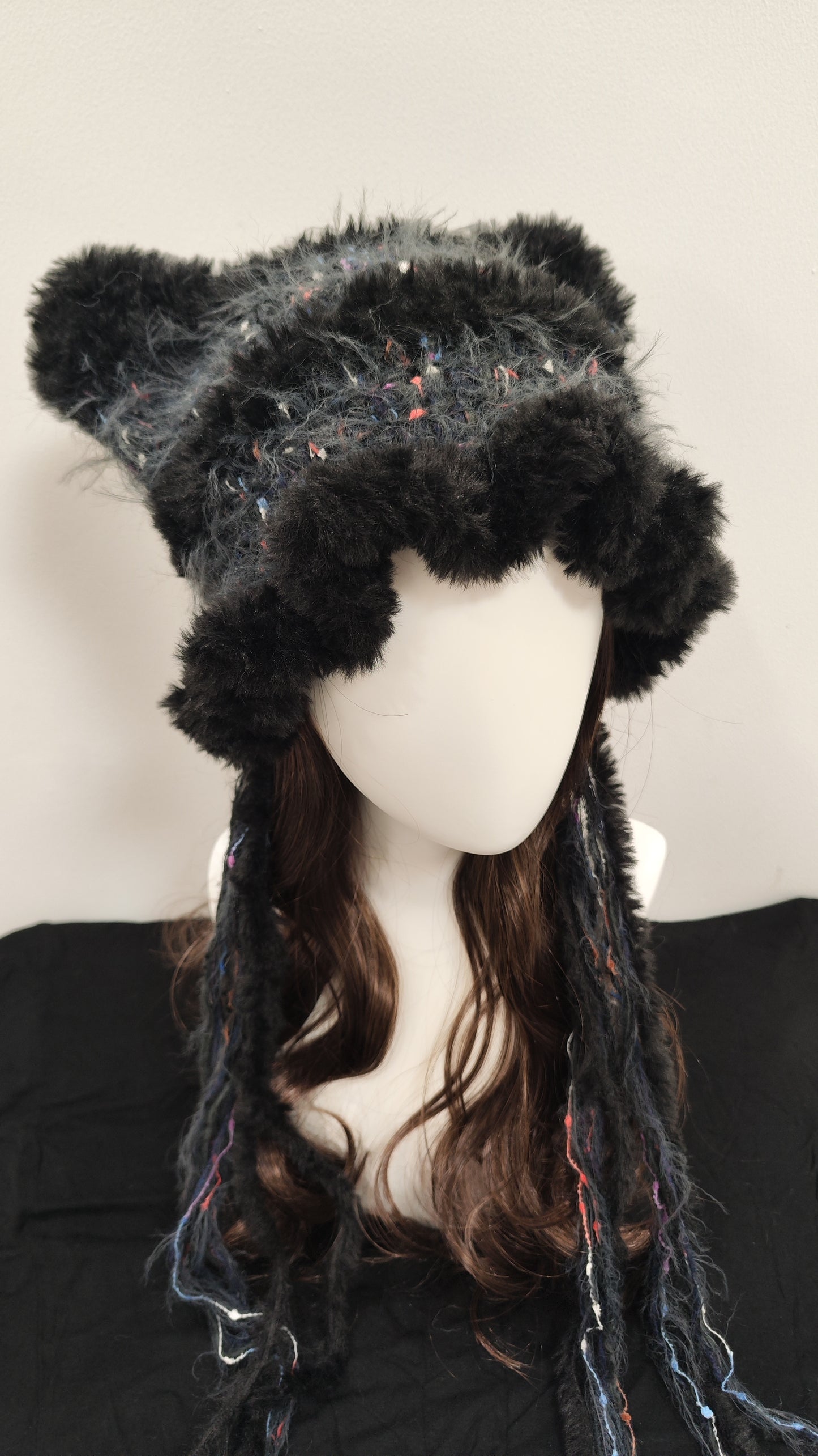 “Midnight Shadow” Cat Ear Jellyfish Hat – Black & Gray Gothic Mixed Yarn Beanie
