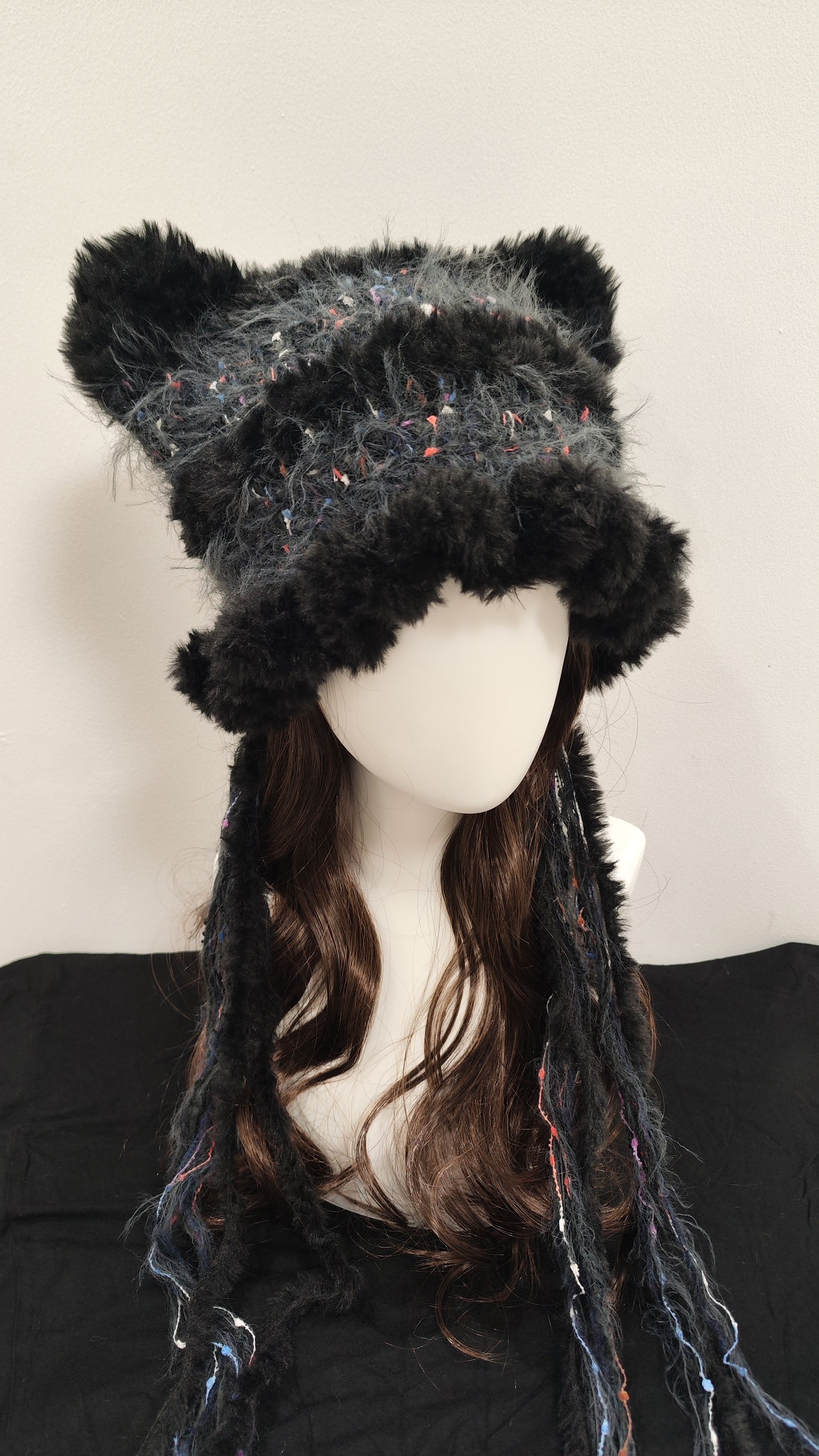 “Midnight Shadow” Cat Ear Jellyfish Hat – Black & Gray Gothic Mixed Yarn Beanie