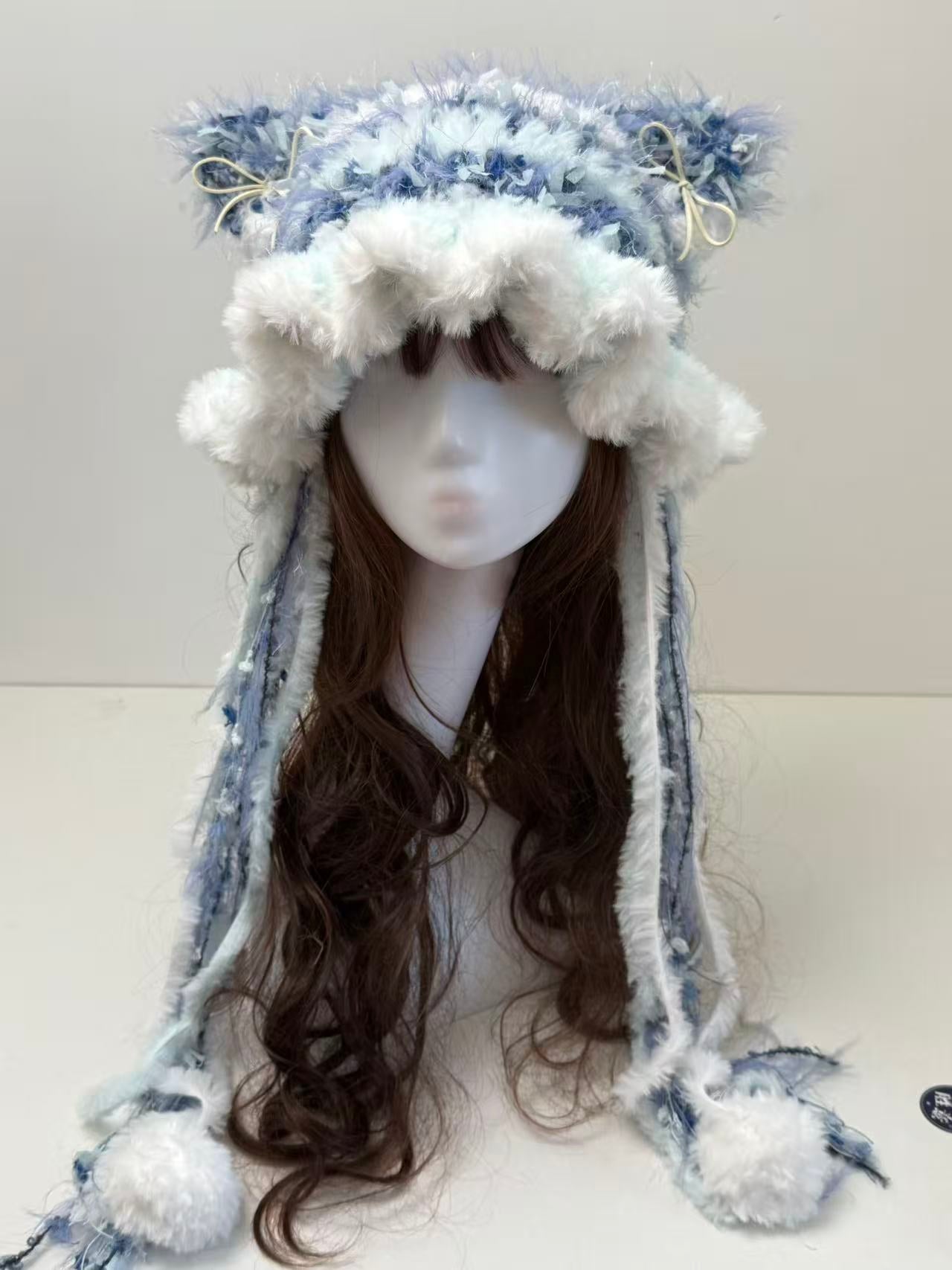 “Winter Romance” Cat Ear Jellyfish Hat – Blue & White Wide-Edge Mixed Yarn Beanie